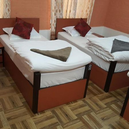Bnb Royal Tourist House กาฐมาณฑุ ภายนอก รูปภาพ