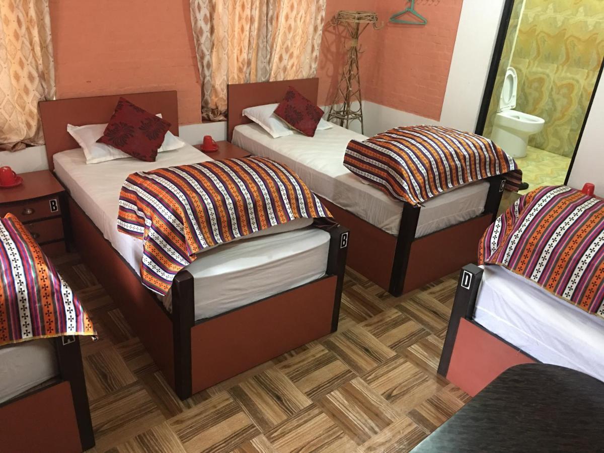 Bnb Royal Tourist House กาฐมาณฑุ ภายนอก รูปภาพ