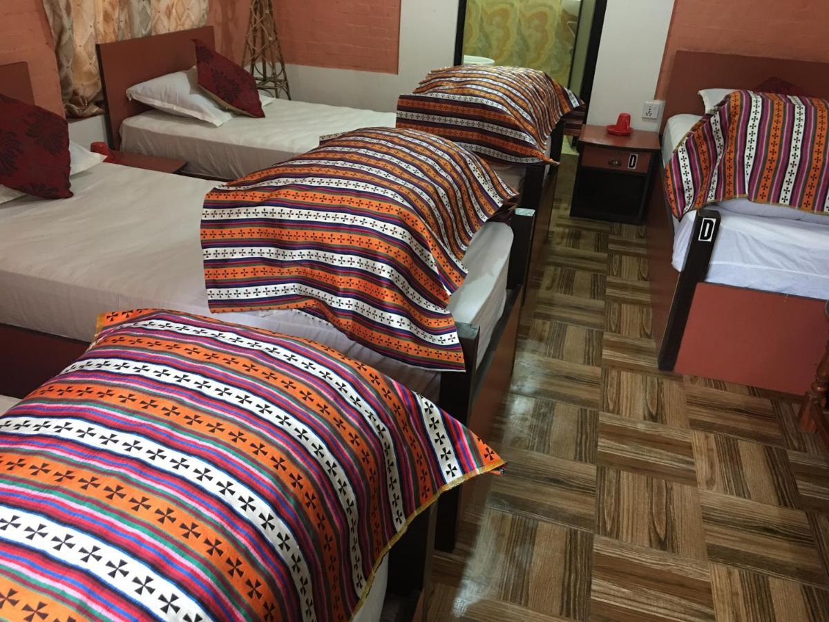 Bnb Royal Tourist House กาฐมาณฑุ ภายนอก รูปภาพ